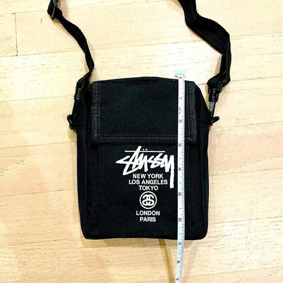 Stussy Sling Bag - Picture 2 of 5